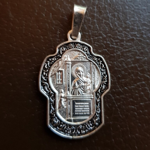 Икона Пресвятой Богородицы "Нечаянная Радость" с серебрением кулон на шею молитвой